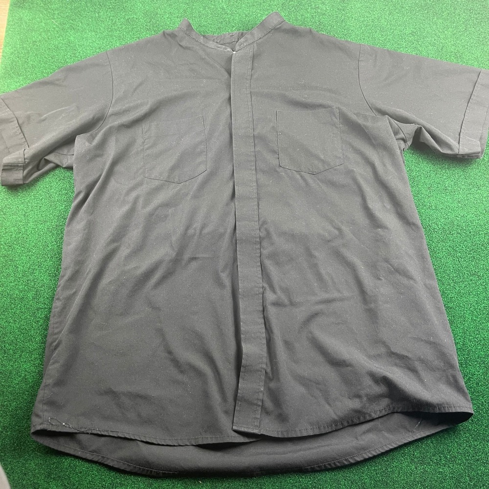 R.J. Toomey Black Short Sleeve Clergy Shirt Size 17‎